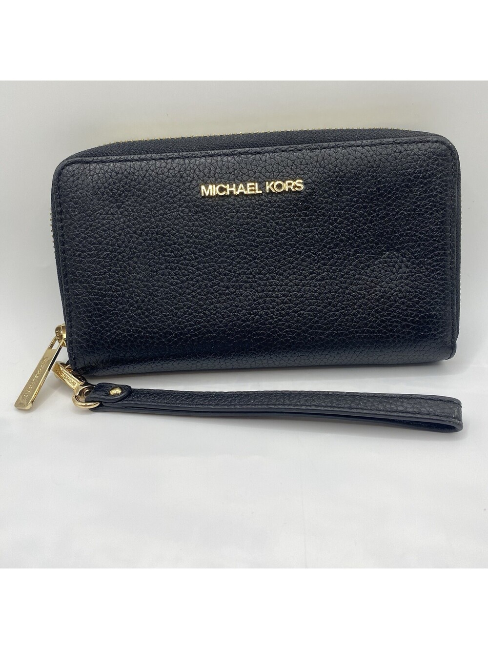 Michael Kors Black Zip-Around Wristlet Wallet Organizer w/ Logo & Wrist Strap